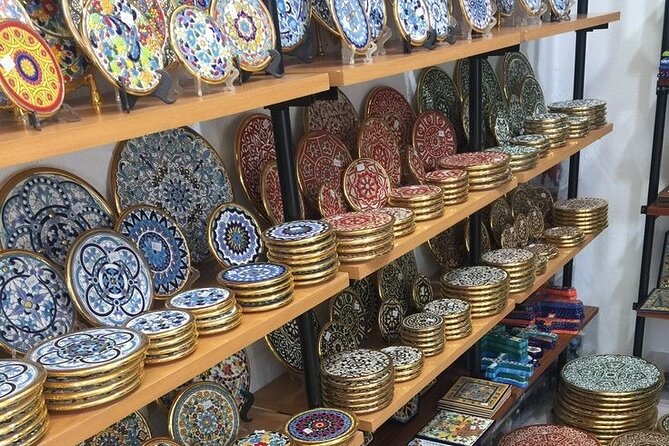Marrakesh Shopping Tour - Mellah Market: spices and dried goods with a clear specialty