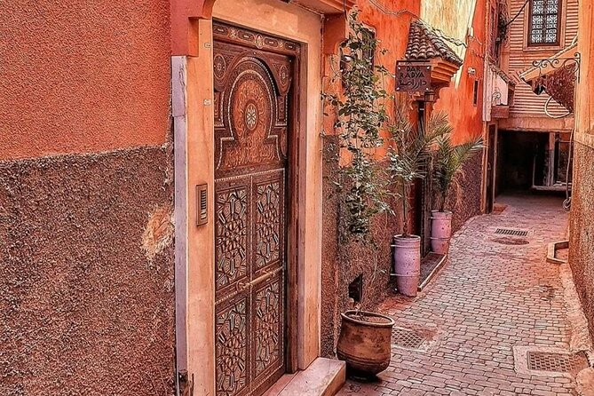 Medina of Marrakech Walking Tour - The Souks: A Guided Walk Helps You Shop With Your Eyes First