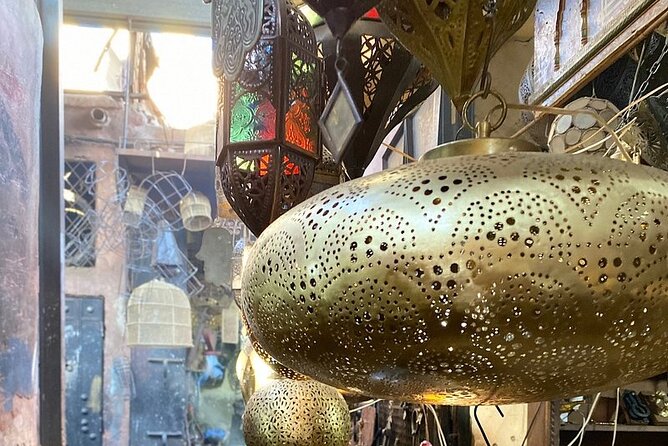 Medina Souks Shopping Tour - Meeting at Jemaa el-Fna: Finding the Tour Without Stress
