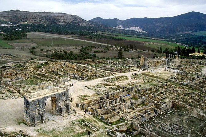 Meknes - Volubilis day trip - Time on the Road and the Vehicle: Why Comfort Matters on a Full-Day Loop