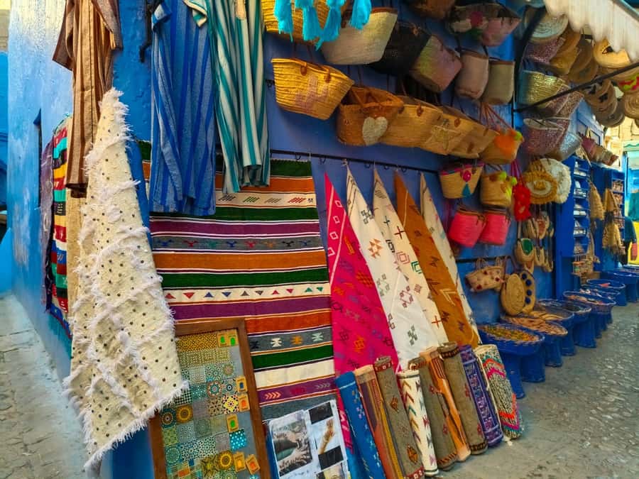 Memorable Day Trip From Fez to Chefchaouen the Blue City - Fez to Chefchaouen with a small, comfortable vehicle