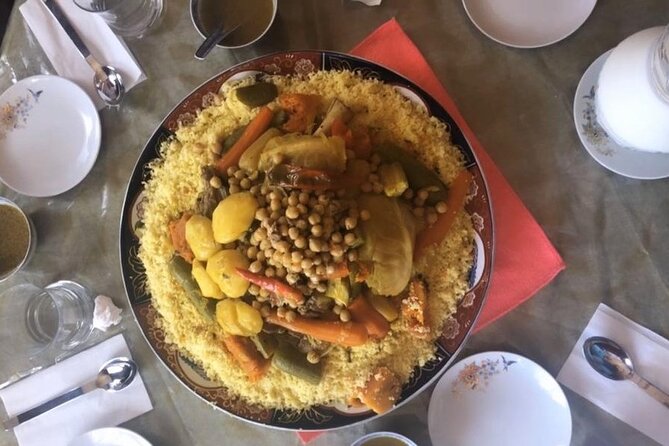 Memorable private cooking class in Tangier with a local family - Why a Tangier home cooking class beats a restaurant meal