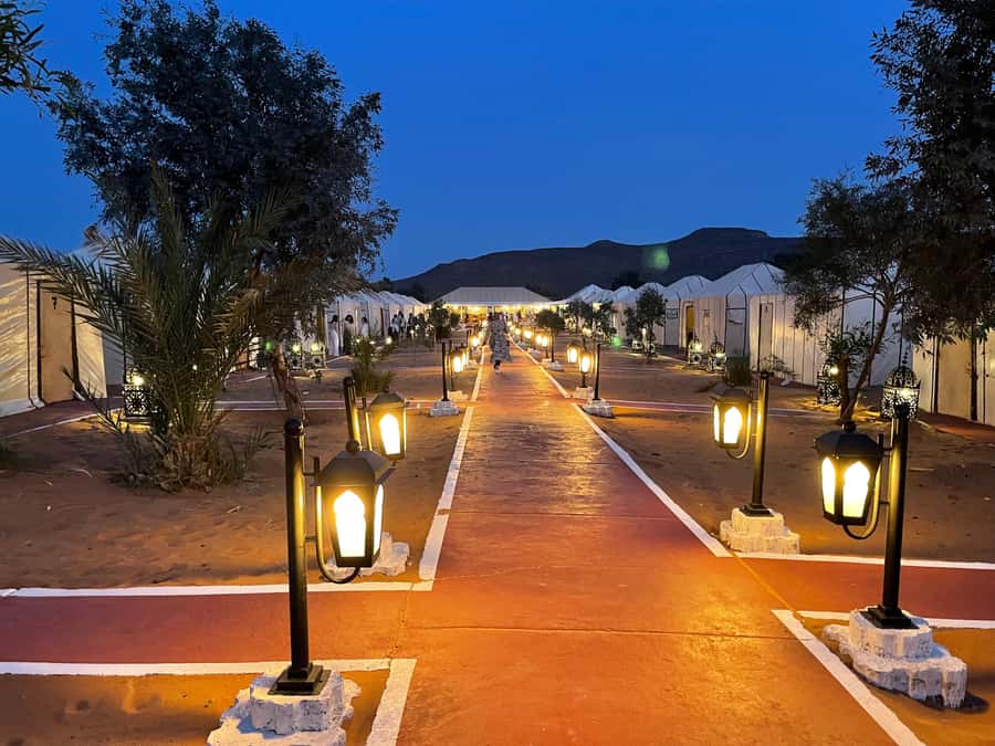 Merzouga: 1-Night in the luxury camp. camel ride & Dinner - Sleep Strategy: Staying Warm Without Overthinking It