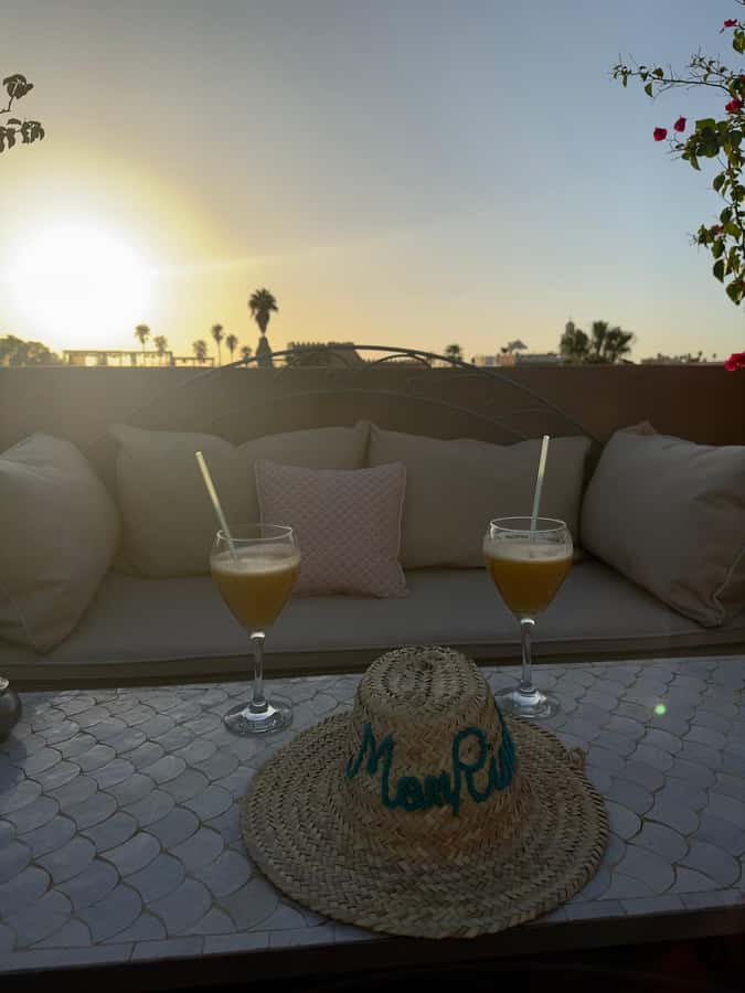 Moroccan cooking class in Marrakech with berber chef - Inside the riad: mint tea, a home-kitchen feel, and a 4-hour rhythm