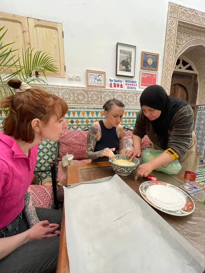 Moroccan Crepes & Pastries Kitchen - Local Women in the Kitchen: how the teaching actually works