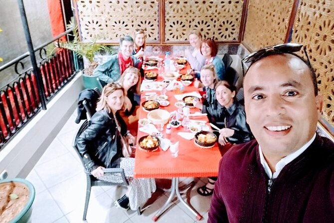 Moroccan Food Tasting Tour and Dinner - Meeting at Café de France and Getting Oriented Fast