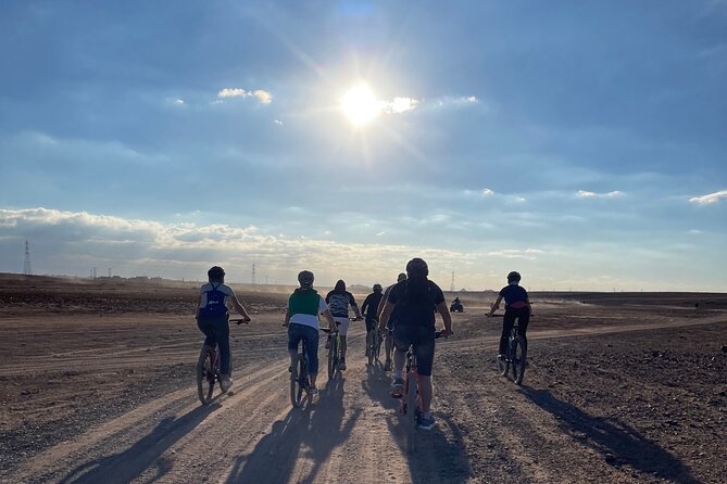 Oasis Tour On Bicycle - The Bike-Safety Setup: Helmet, Group Rules, and Realistic Pacing