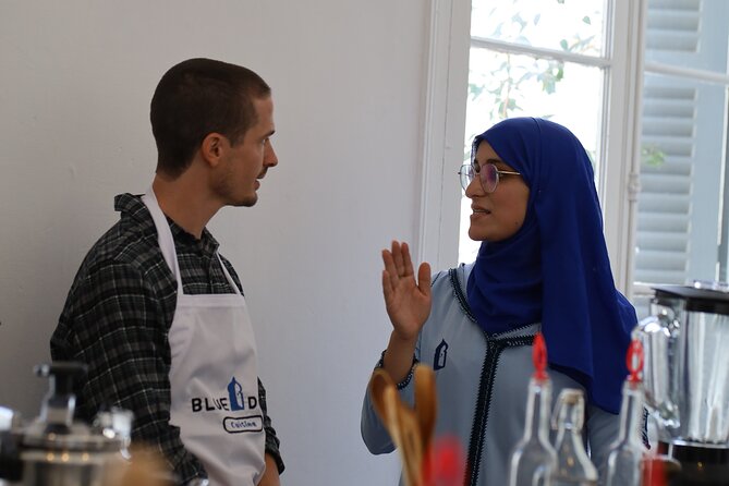 Old Medina Tour plus Traditional Cooking Experience with Lunch - Market stops and the ferran oven: where bread makes sense