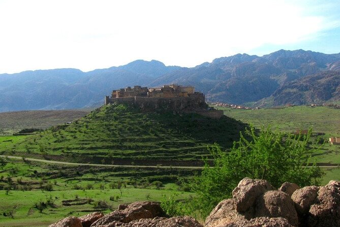 One Day Tour to Tafraout and Tiznit Anti Atlas - Getting There From Agadir: The 8:00 Departure and Long-Seat Reality
