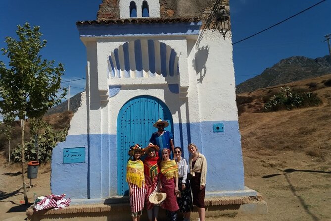 One Way Trip from Fes to Tangier via Chefchaouen - The big idea: turn a transfer into a real sightseeing day