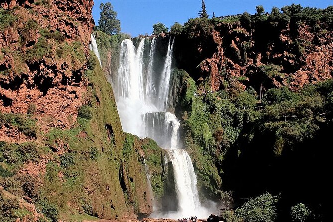 Ouzoud Waterfalls Guided Day Trip from Marrakech - All inclusive - - Pickup and the long road: what you’re really buying with your time