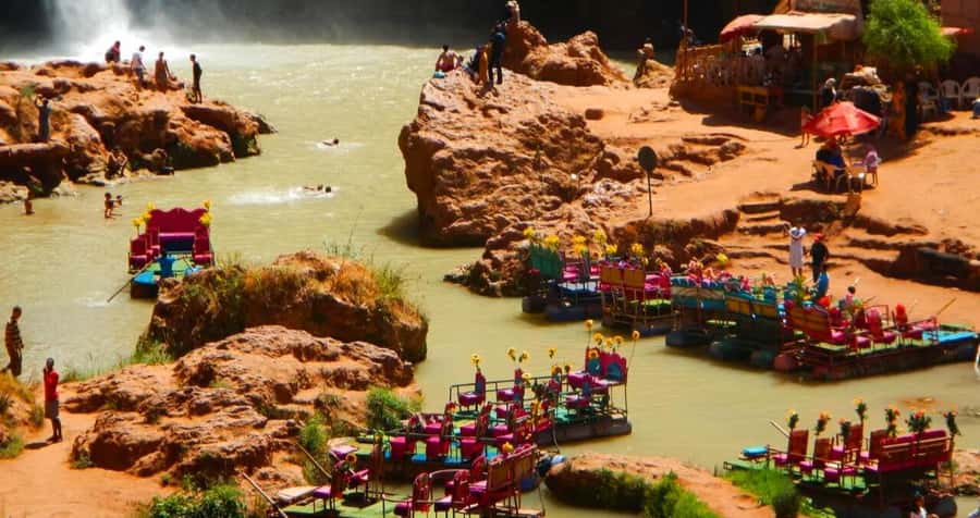 Ouzoud Waterfalls: Majestic Guided Hike and Adventure - The Descent to the Falls: Walking Paths and Photo-Ready Viewpoints