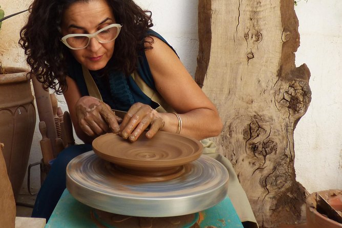 Pottery Workshop, A sensory journey at Arterre - Moroccan Zellij Tile Making: A Pattern Lesson You Can See