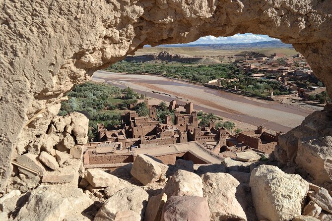 Private 2-days Desert tour from Marrakech to Mhamid Dunes Camel (All-inclusive) - Telouet and the Ounila Valley: Another Morocco Route Moment