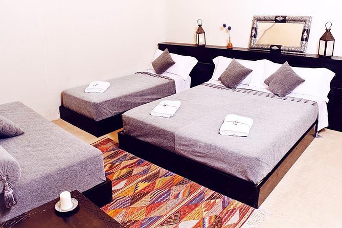 Private 3 Days Marrakech Desert Tour To Merzouga With Luxury Accommodations - Day 2: Todgha canyons, Tinghir oasis, Rissani market, then Erg Chebbi dunes