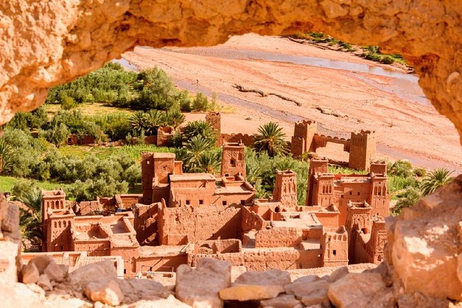 Private 6-Days Tour from Casablanca to Chefchaouen -Fes-Merzouga and Marrakech - The guide/driver factor: why this tour feels smooth