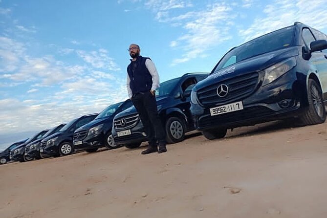 Private airport transfer to Casablanca. - Time on the Clock: Waiting 90 Minutes After You Land