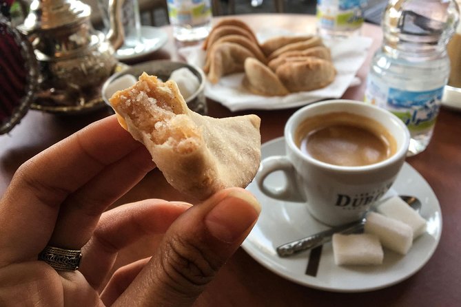 Private Casablanca Market Tour and Cooking Class with Chamsi - Meet Chamsi in Hay El Hana: a real neighborhood start