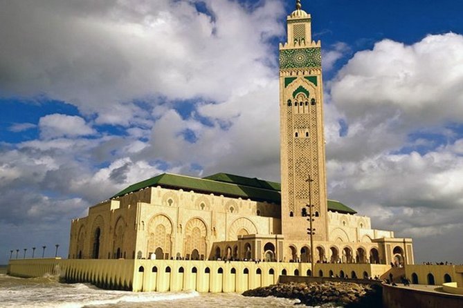 Private Day tour From Marrakech to Casablanca - 8am Hotel Pickup and the Road: Comfortable, Not Complicated