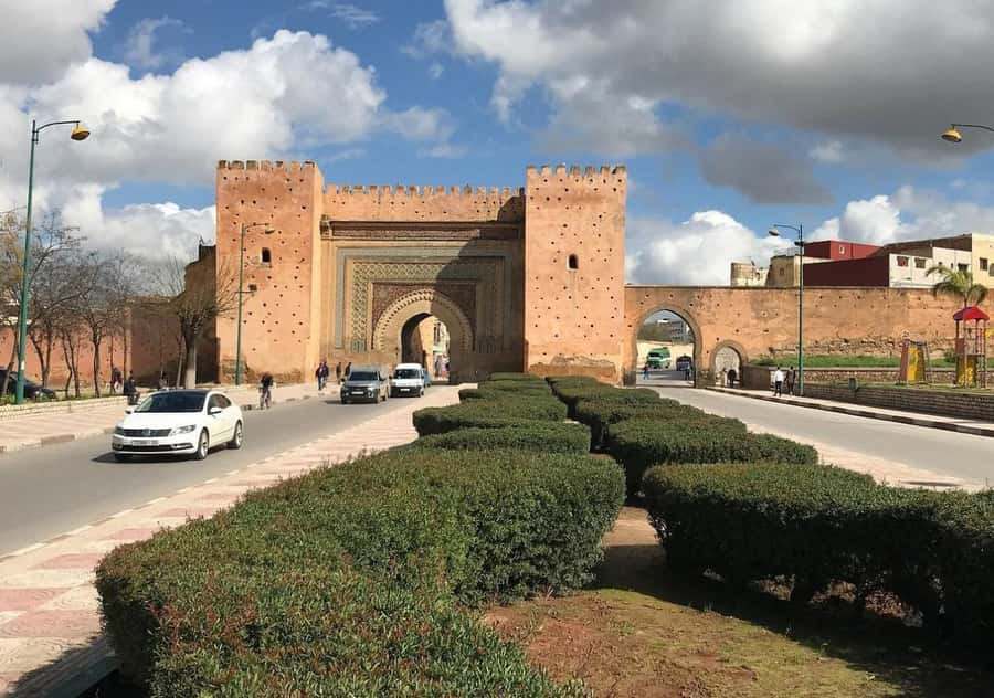 Private Day Trip to Volubilis, Moulay Idriss and Meknes - Moulay Idriss: A Holy Town Built on Two Hills