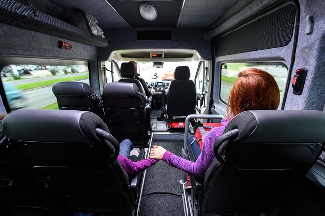 Private Departure Transfer: Casablanca Hotel to Casablanca Airport - Inside the vehicle: comfort, cleanliness, and the AC you’ll care about