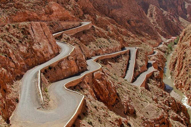 Private Fez to Marrakech Via Merzouga desert tour 3days - Should you book the Private Fez to Marrakech Via Merzouga 3-Day Tour?