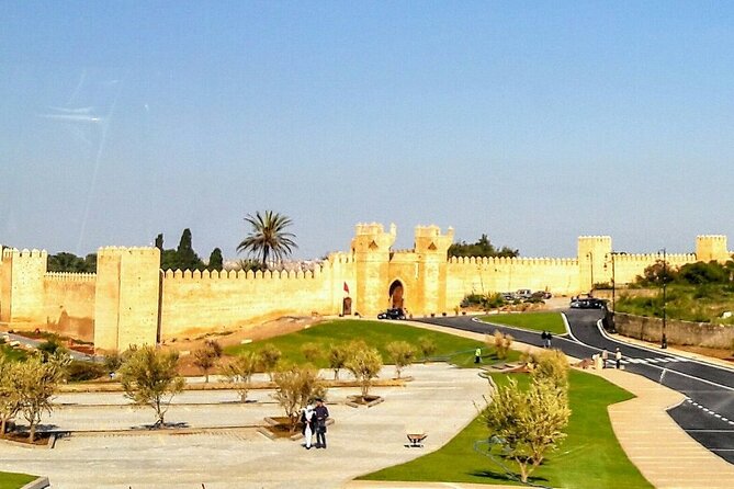 Private Full Day Guided Excursion of Casablanca and Rabat - Kasbah des Oudaias and the Andalusian Gardens: blue-and-white views and easy walking