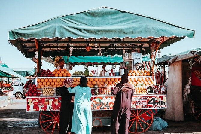 Private Guided Tour in Medina Marrakech - Stop 2: Souk Semmarine and shopping with a map in your head