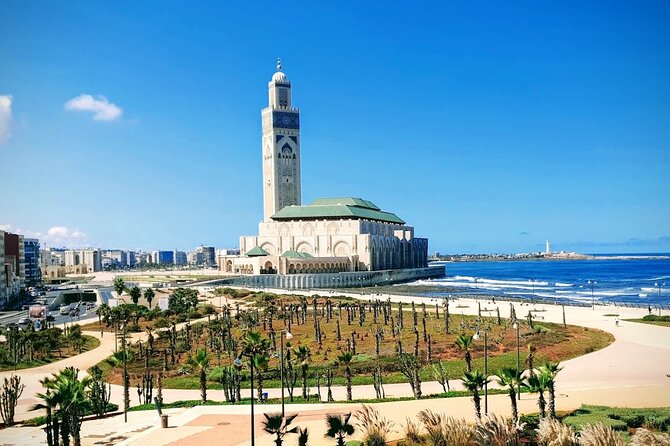 Private Guided Tour of Casablanca Including Mosque Entrance - Wi‑Fi A/C private car setup: how the logistics feel in real life