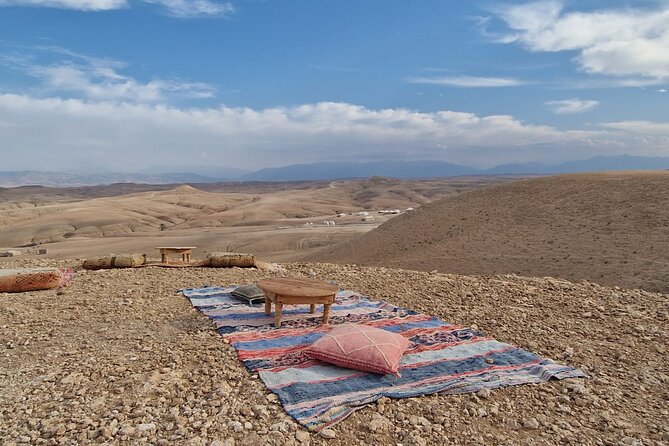 Private: Magical Dinner And Agafay Desert & Sunset Camel Ride - Meeting Marrakech at 5:00 pm: how the timing really works