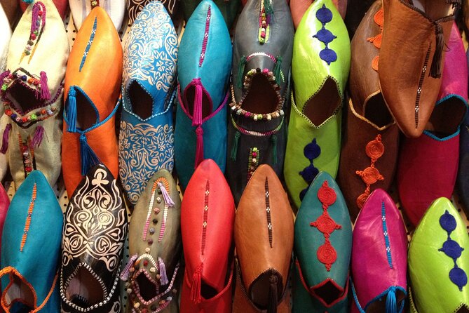Private Marrakesh Souk Tour: Shop Like a Local with a Local Guide - Starting at Koutoubia: How This Tour Gets You Oriented Fast