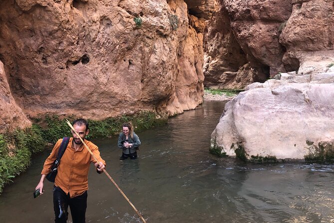 Private Monkey Fingers Canyon Hike - Shoes and small safety choices that make the hike easier