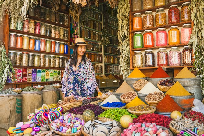 Private Photography Session in Marrakech with a Photographer - How to get better photos (without changing who you are)