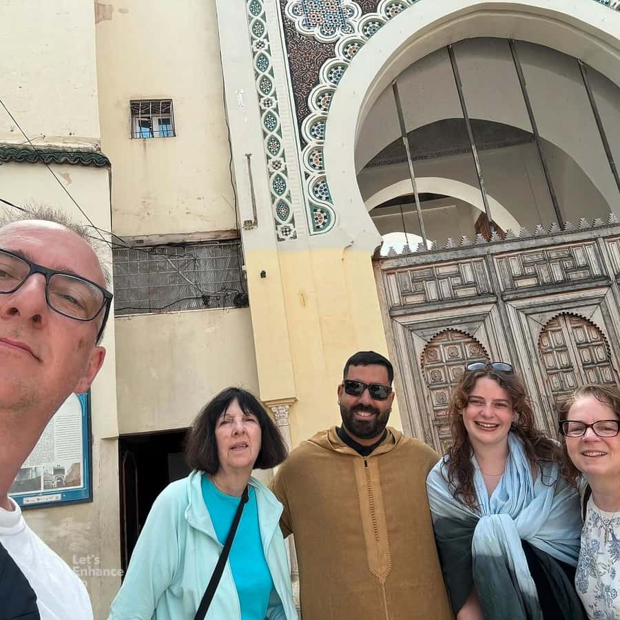 Private Tour –In Old Medina of Fez with a Professional Guide - Walking the Old Medina of Fez with a licensed local guide