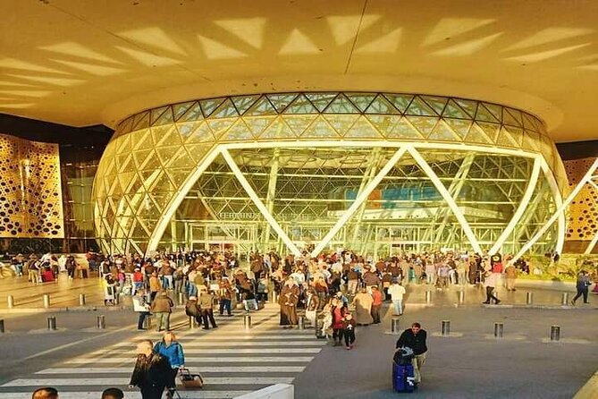 Private transfer from and to the airport - FAQ