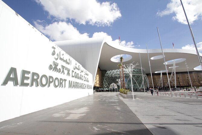 Private Transfer: Marrakech to Casablanca City - Day-of Tips: Hotel Pickup, Casablanca Drop-Off, and Clear Timing