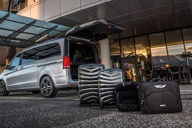Private Transfers from RAK Airport to Marrakech Hotels - Private RAK to Marrakech transfer: what you’re really buying