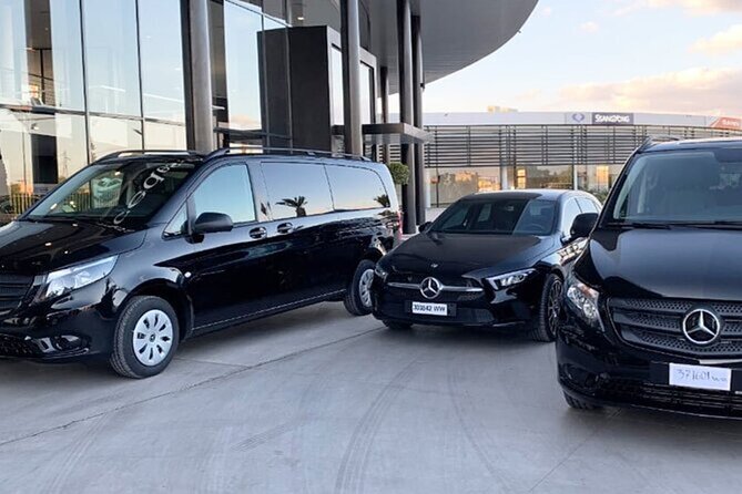 Private Transfers from RAK Airport to Marrakech Hotels - Meeting the driver at Menara Airport without stress