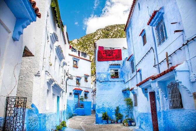 Private VIP excursion to Tangier via Chefchaouen from Fez - Tangier highlights: Ras el-Maa, mosque area, Plaza Uta el-Hammam, and Kasbah Museum