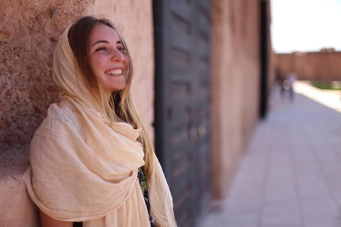 Professional Photographer in Marrakech - Choosing Your Portrait Setting: From Emotion to Real Photos