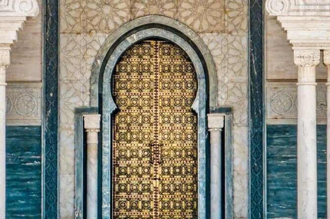 Rabat tour ;Small Group Guided Walking tour in the City of Light - Kasbah des Oudaias: where the Atlantic meets the river
