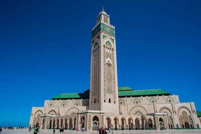 Religious Casablanca: Private Spiritual Tour Including Hassan II Mosque Visit - Museum of Moroccan Judaism: 2,000 years told with photos, documents, and stories
