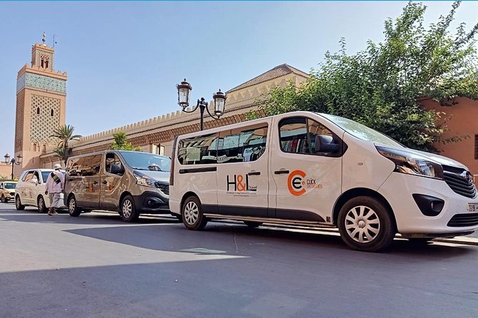 Round-Trip between Airport and Marrakech (Round trip) - Vehicle comfort and group limits: up to 7, with boosters available