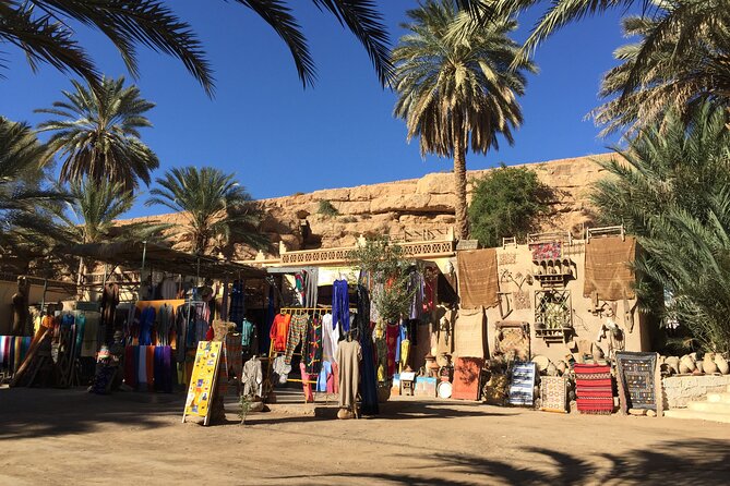 Sahara Desert + Atlas Mountains Tour - 3 Days 2 Nights - Fez to Marrakech - Day 2 in Merzouga: Free time until 4pm, then Erg Chebbi at sunset
