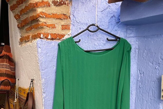 Sails & Souks: Day Tour from Tarifa to Tangier - Medina time in Tangier: souks and a practical lunch plan