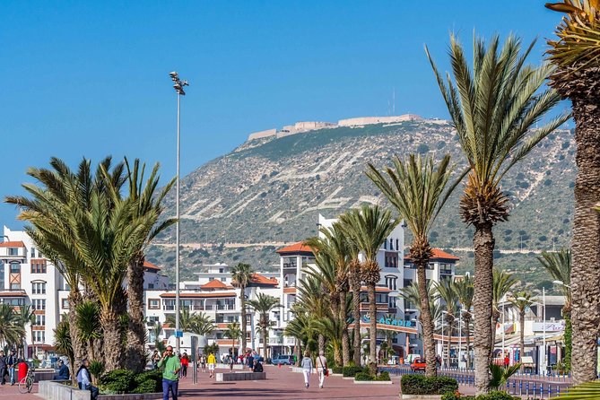 Seafront Promenade - Price and Time: Getting More Than a Quick Photo Stop