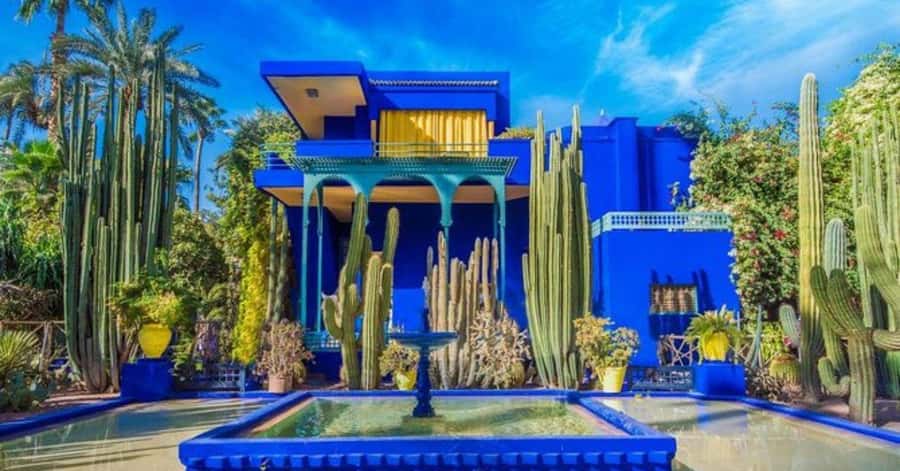 See Marrakech: Guided Tour of the City’s Must-See Sites - Start in Comfort: Pickup, Private Car, and a 4-Hour Rhythm
