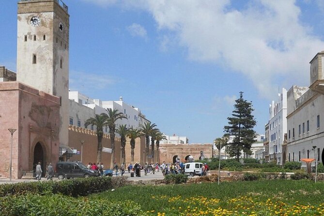 Shared Full-Day Trip to Essaouira from Marrakech - The quick Chichaoua stop: stretching legs without losing momentum