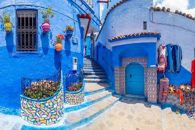 Shared Group Chefchaouen Day Trip from Fez - Group size, driver quality, and staying comfortable