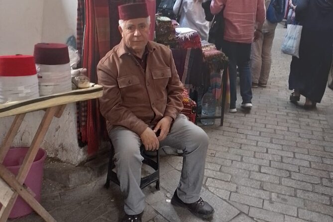 Shared Half Day Guided Fes Tour with Local Guide - Place R’cif and the leather-and-mirror streets: A street market lesson